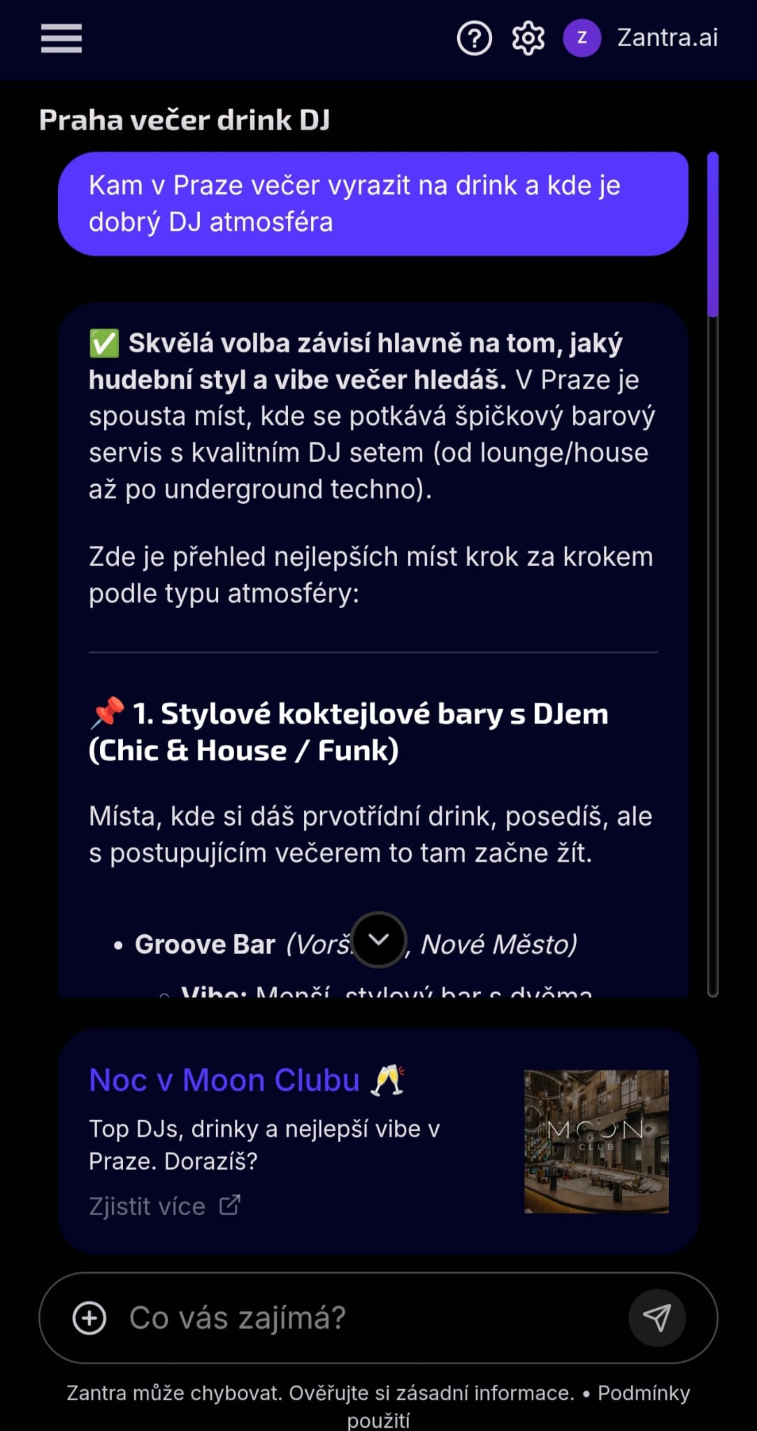 Mobilní konverzace v Zantře s reklamní kartou Moon Clubu pod odpovědí